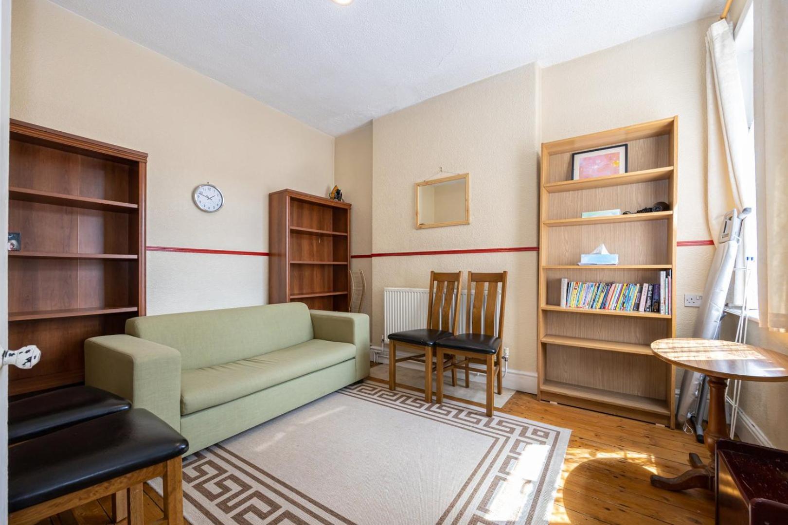 Guestready - Enchanting Life In Gorse Hill Manchester Zewnętrze zdjęcie